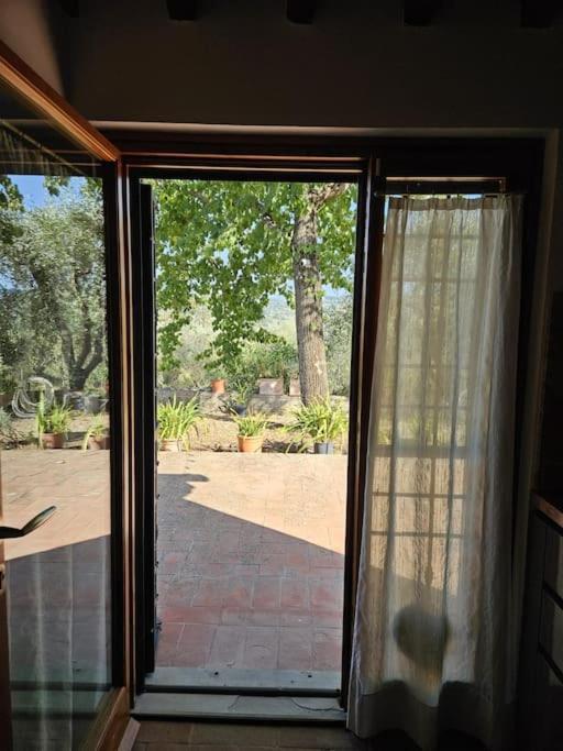 شقة Casina Rossa تفارنوتْسّي المظهر الخارجي الصورة